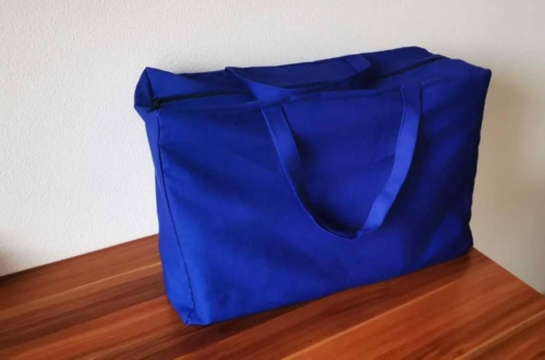 Modrá taška